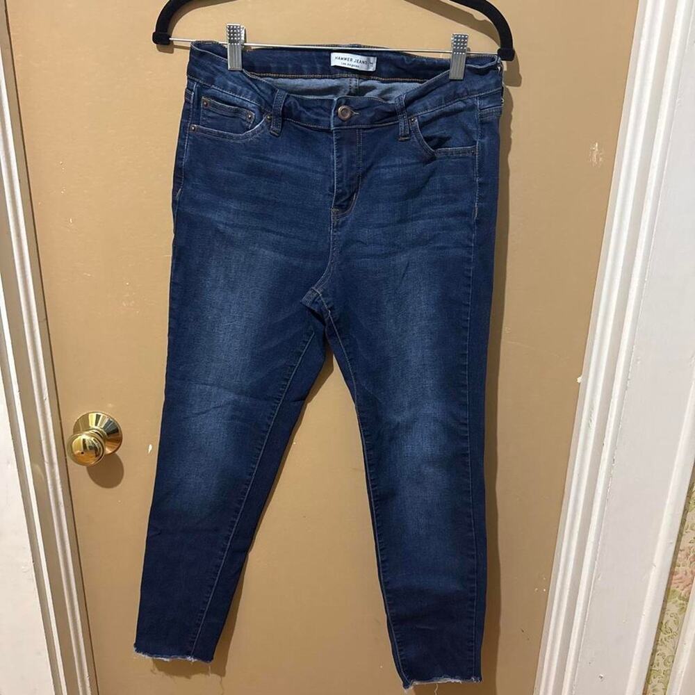 Dark wash skinny jeans